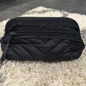 Lululemon Don't Sweat It Black Make Up Toiletry Travel Cosmetics Bag